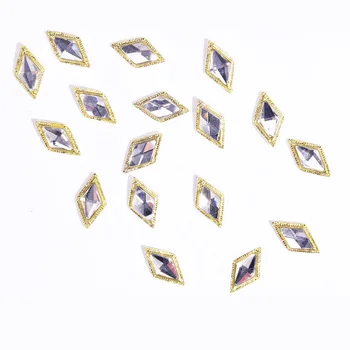 100ks kórejský Japonský Nechtov Charms HOT PREDAJ 3D Zliatiny Nail Art Šperky S Štvorcových Diamanty, Zlato Kovové Dekorácie Nechtov 394-401