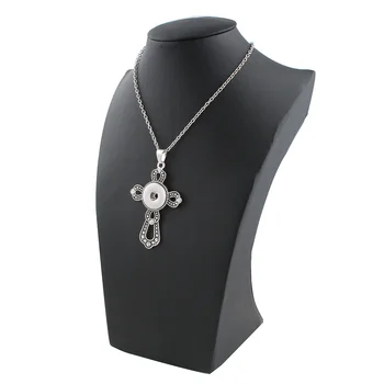 Xinnver Snap Šperky Kovový Prívesok Kríž Náhrdelníky Fit DIY 18/20 MM Modul Tlačidiel Náhrdelníky Veľkoobchod Ženy ZG103
