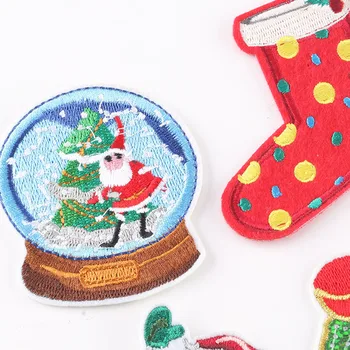 Veselé Vianoce Škvrny Jeleň Medveď Snehuliak Výšivky Odznak Ponožka Strom Santa Claus Handričkou Nálepky Taška na Žehlenie Candy Nášivka