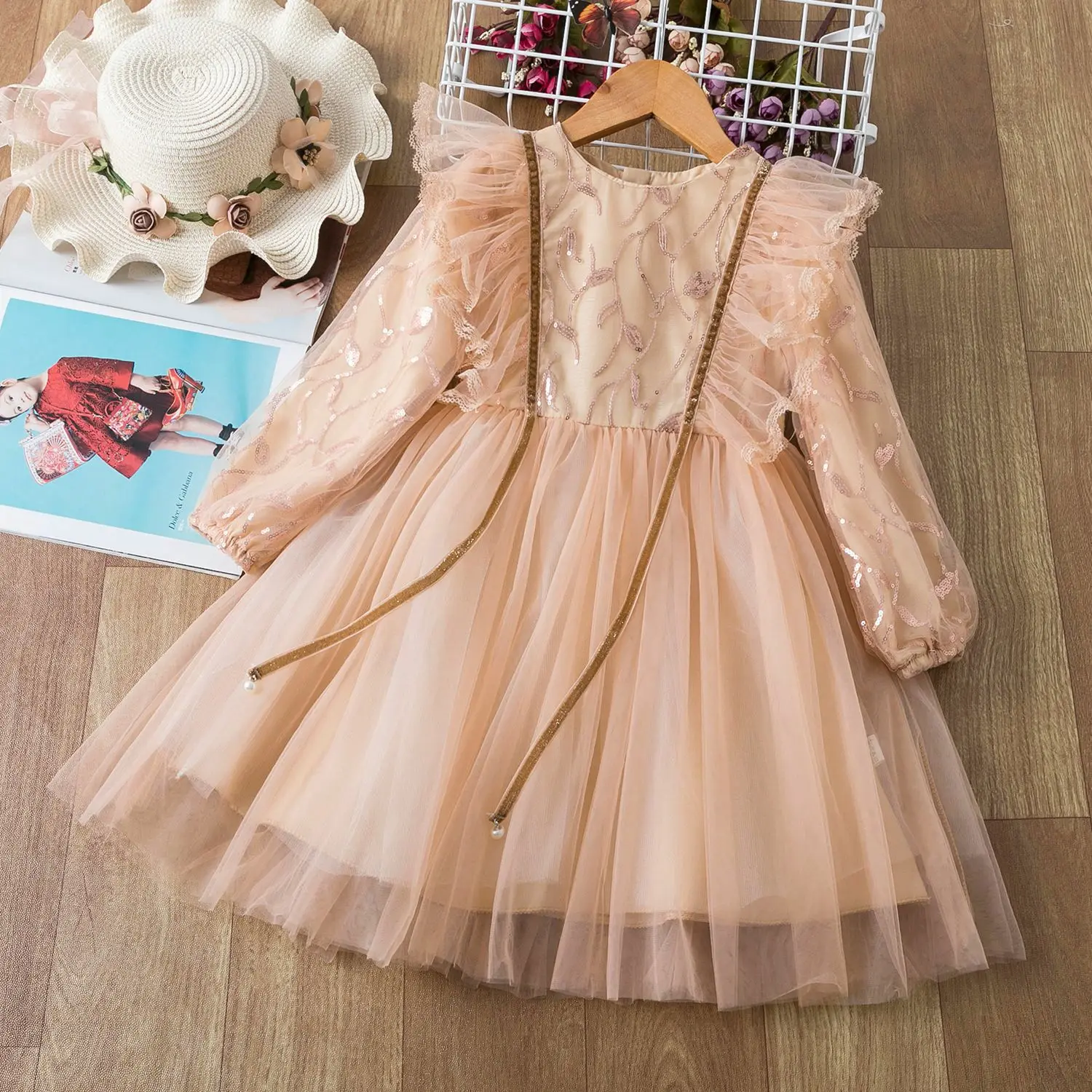 Dievča Roztomilý Kostým 2021 Jarné Oblečenie Detí Oka Bavlna Party Šaty s Svietidla Rukáv Princezná plesové Šaty 0