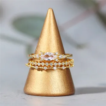 Huitan Elegantná Zlatá Farba Prst Krúžok pre Dievčatá Luxusné Intarzované a Lesklé CZ Kameň Denne Kolokačných Módne Krúžky Strany Žien Šperky