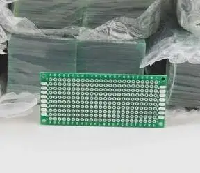 100KS x 3x7 cm PROTOTYP PCB 2 vrstva 3*7 panel Univerzálny Rada 2.54 mm Dvojité Bočné Zelená Rada 1,6 mm hrúbka Konektor