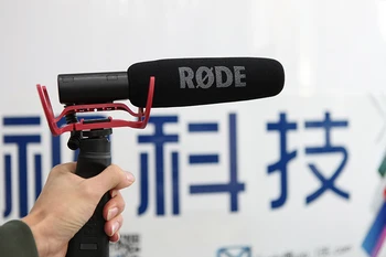 Mikrofón Hot shoe rukoväť pre MC-50/SGC-598/RODE VideoMic DSLR Fotoaparát 2