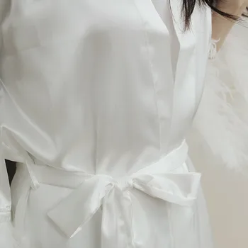 Biele Kimono Župan Šaty 2021 Nový Štýl Pierko Rukáv Sexy Bežné Odev Nevesty Bridesmaid, Svadobné Šaty, Krátke Sleepwear 1