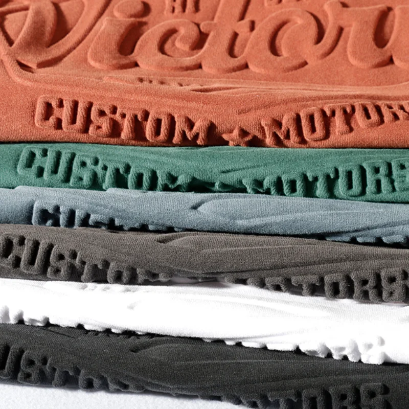 Bavlna Kartáčovaný Krátky Rukáv T-shirt 2021 Lete Nové Multi -Farebné 3D Troch-Dimenzionální Razba Slim s Krátkym Rukávom Topy 3