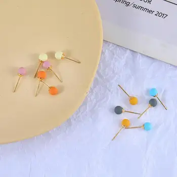 Tri-kus Candy Farby súpravu Malé Náušnice Roztomilý Dievča Farba Jednoduché A Vynikajúce Wild Náušnice Veľkoobchod Šperky Kolczyki