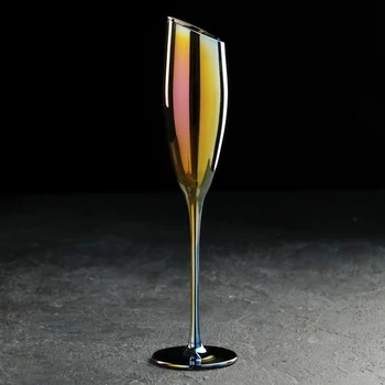 Šampanské sklo 